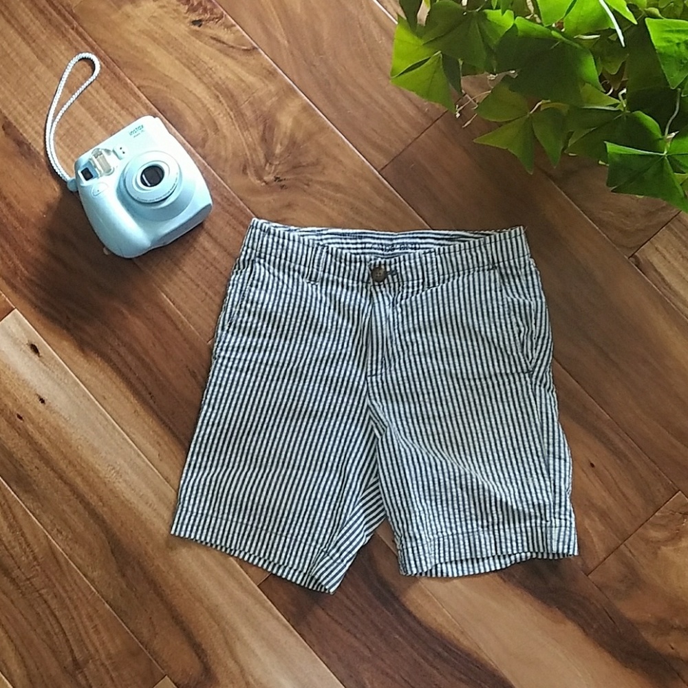 Preppy boys Lands End shorts boating